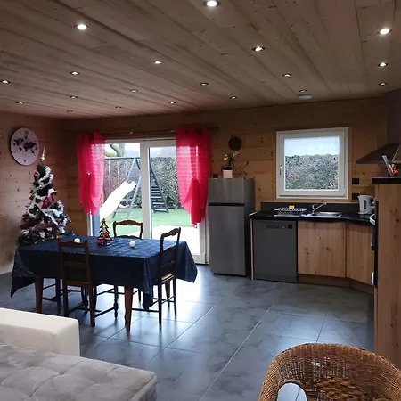 샬레 4 Cloture 8 Min Cascades Jarménil